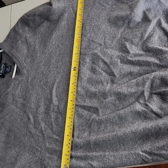 Brooks Brothers Sweater Men's Marino wool Gray V-Neck Sweater size 1xlt - Picture 5 of 7